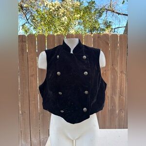 Vintage Stonebridge Black Velvet crop vest size Large made in USA.